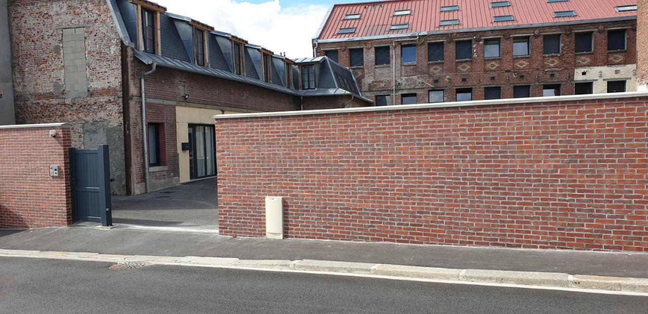 Ferienwohnung L'Aurore Doree, Duplex Renove - Parking Prive - Wifi Gratuit Saint-Quentin  Exterior foto